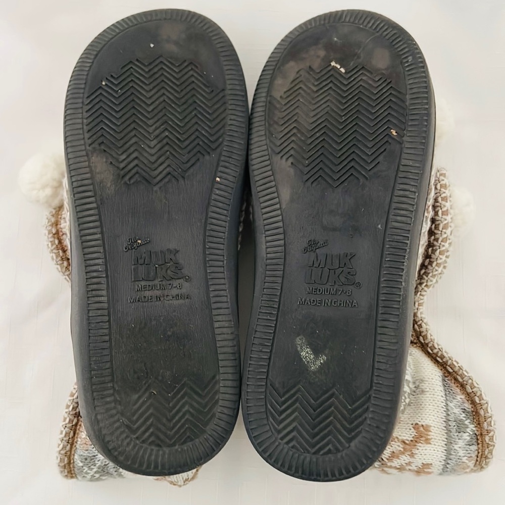 Muk Luks~Original / Slipper Bootie /  Host Pick - Picture 11 of 15
